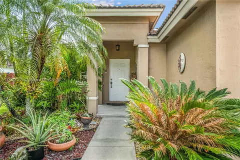 435 SE 30th Dr, Homestead, FL 33033