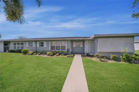 822 W High Point Dr W #C, Delray Beach, FL 33445