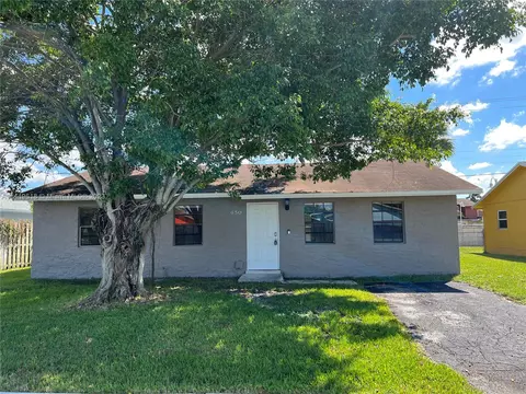 650 SW 81st Ter, North Lauderdale, FL 33068