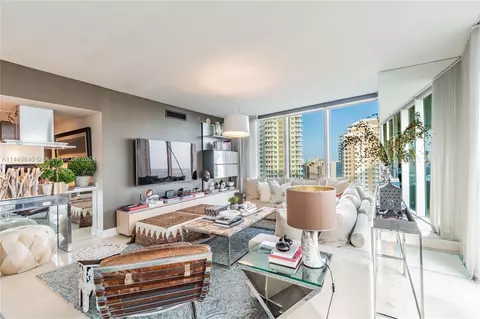 495 Brickell Ave #1701, Miami, FL 33131