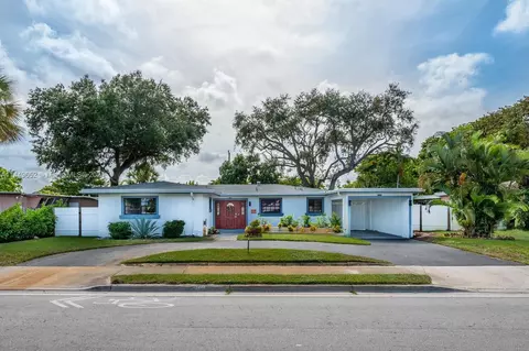 1113 S Cypress Rd, Pompano Beach, FL 33060