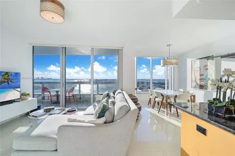 6899 Collins Ave #2803, Miami Beach, FL 33141