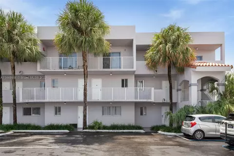 2680 W 76th St #107, Hialeah, FL 33016