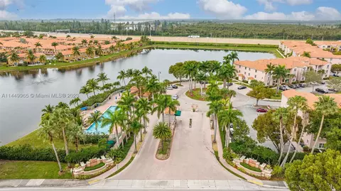 6720 NW 114th Ave #826, Doral, FL 33178