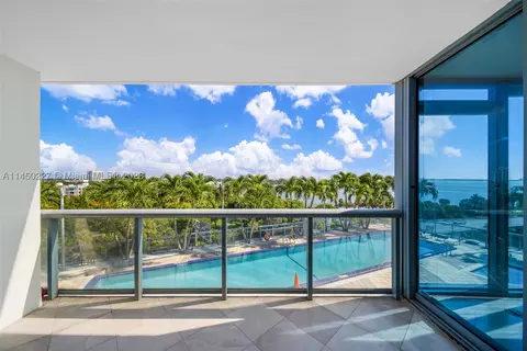 601 NE 36th St #709, Miami, FL 33137