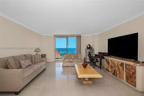 1865 S Ocean Dr #16N, Hallandale Beach, FL 33009