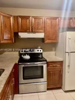 5140 SW 40th Ave #8C, Fort Lauderdale, FL 33314