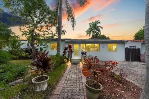 1426 Fletcher St, Hollywood, FL 33020