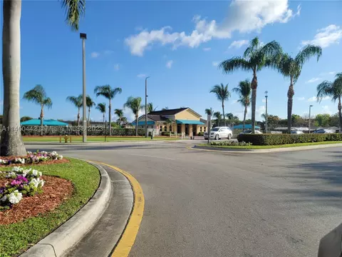 2903 SE 17th Ave #103, Homestead, FL 33035
