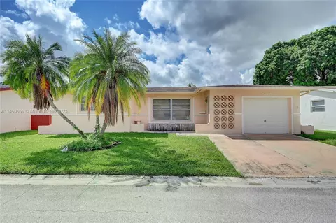 6820 NW 12th St, Margate, FL 33063