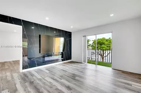 4803 NW 7th St #310-14, Miami, FL 33126