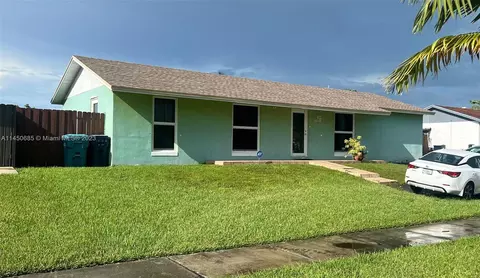 12621 SW 264th St, Homestead, FL 33032