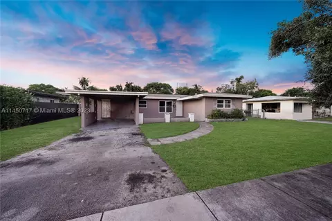 3831 SW 11th St, Fort Lauderdale, FL 33312