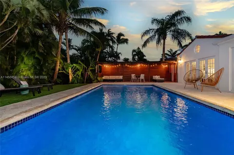 2441 Tigertail Ave, Coconut Grove, FL 33133