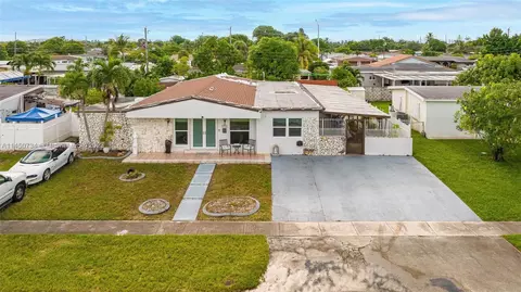 6464 W 11th Ln, Hialeah, FL 33012
