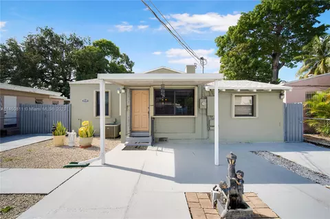1530 NW 33rd St, Miami, FL 33142