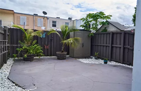 868 W 80th Pl, Hialeah, FL 33014 photo 36