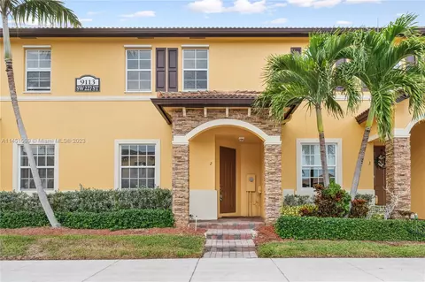 9113 SW 227th St #2, Cutler Bay, FL 33190