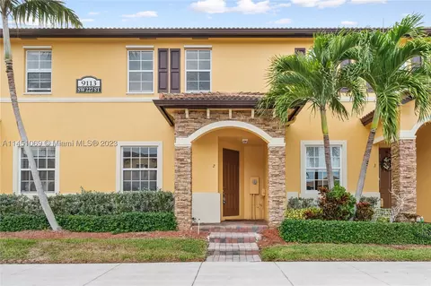 9113 SW 227th St #2, Cutler Bay, FL 33190