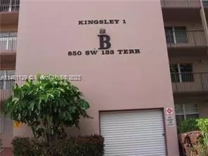 850 SW 133rd Ter #405B, Pembroke Pines, FL 33027