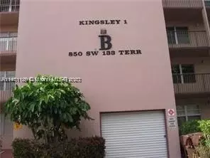 850 SW 133rd Ter #405B, Pembroke Pines, FL 33027
