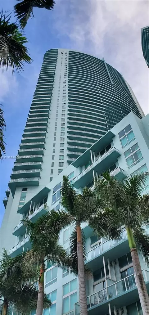 1900 N Bayshore Dr #2907, Miami, FL 33132