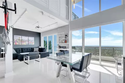 60 SW 13th St #5009, Miami, FL 33130