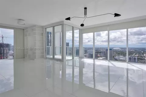 1040 Biscayne Blvd #3307, Miami, FL 33132