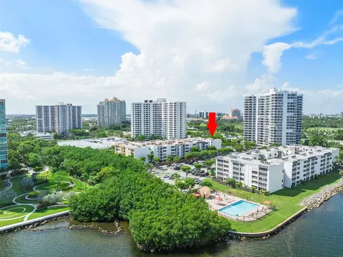 3350 NE 192nd St #5R-B, Aventura, FL 33180