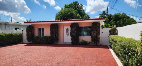 130 NW 61st Ave, Miami, FL 33126