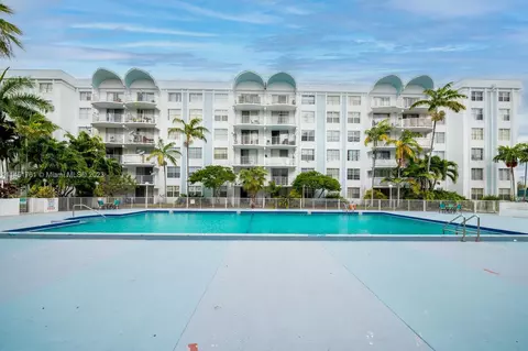 484 NW 165th Street Rd #409, Miami, FL 33169