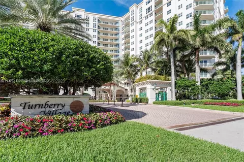 20000 E Country Club Dr #516, Aventura, FL 33180