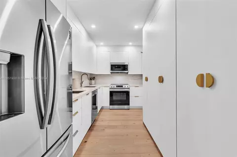 10185 Collins Ave #822, Bal Harbour, FL 33154