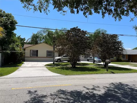 13420 SW 256th St, Homestead, FL 33032