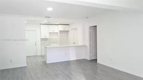14040 NE 10th Ave, North Miami, FL 33161
