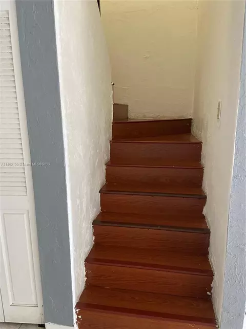 921 W 79th Pl #921, Hialeah, FL 33014 photo 16