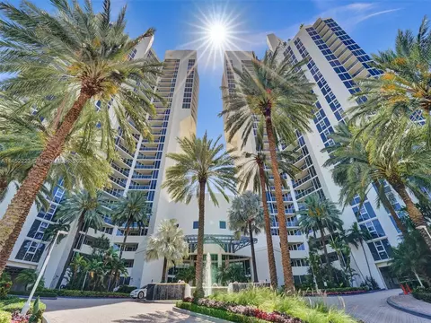19333 Collins Ave #1704, Sunny Isles Beach, FL 33160