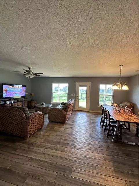 1990 E Main St, Other City - In The State Of Florida, FL 33873 photo 9