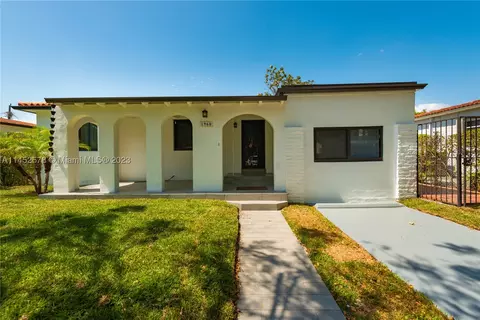 1960 SW 33rd Ct, Miami, FL 33145
