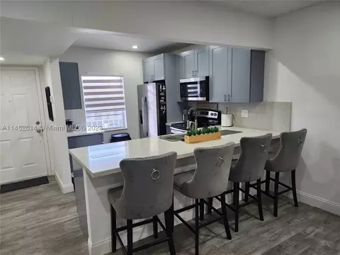 7605 NW 4th Pl #206, Margate, FL 33063