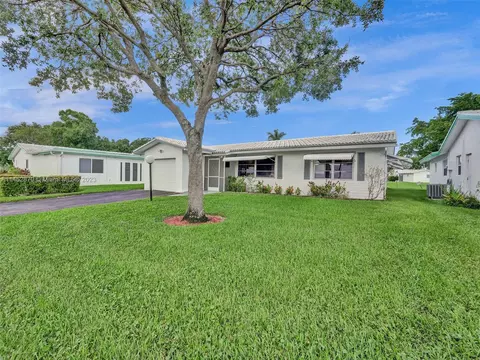 1450 NW 85th Ter, Plantation, FL 33322