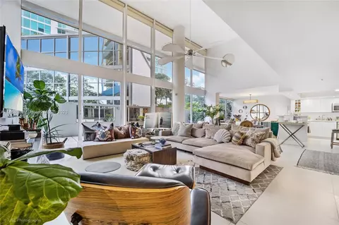 2025 Brickell Ave #302, Miami, FL 33129