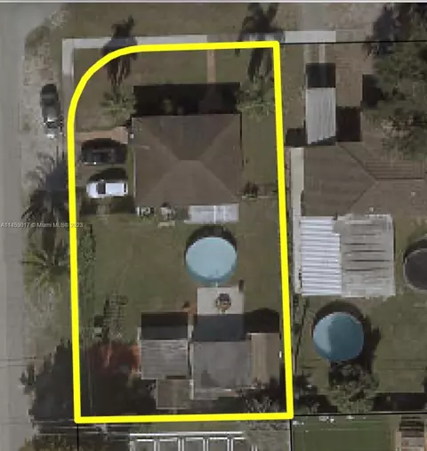 702 E 50th St, Hialeah, FL 33013 photo 1