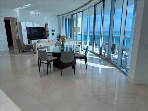 5959 Collins Ave #1802, Miami Beach, FL 33140