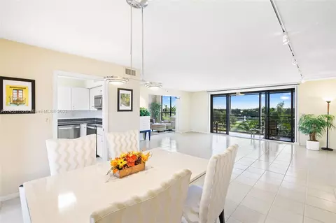 7161 Promenade Dr #601, Boca Raton, FL 33433