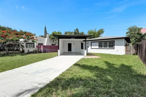 227 N Ocean Breeze, Lake Worth, FL 33460