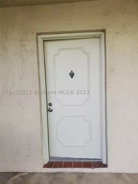 3900 NW 76th Ave #102, Sunrise, FL 33351
