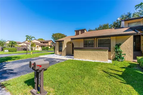 6701 SW 127th Pl #6701, Miami, FL 33183