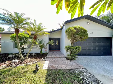 362 SW 35th Ave, Deerfield Beach, FL 33442