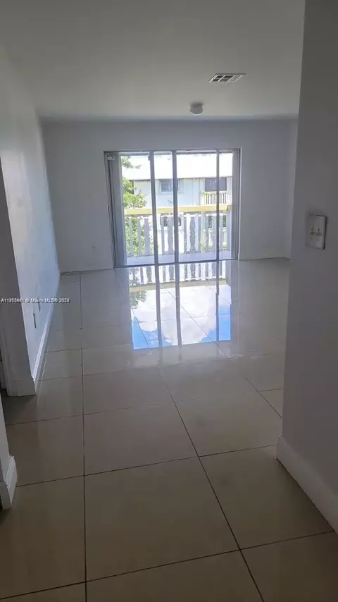 15201 NE 6th Ave #C307, Miami, FL 33162